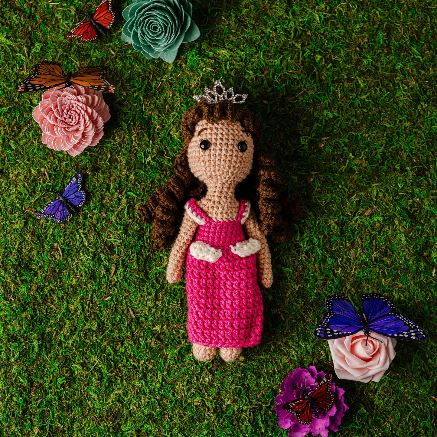 Crochet Princess Doll with Tiara, Amatilda Medieval Stuffed Doll with Crown, Amigurumi Stuffed Toy Birthday Gift for Girl, Plush Take a Long